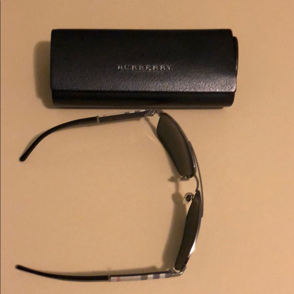 Burberry sunglasses